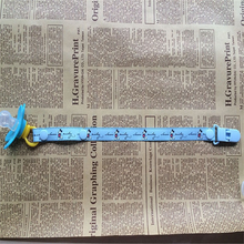 Lade das Bild in den Galerie-Viewer, Attache sucettes pour bébé - 9mois et moi