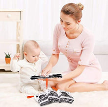 Lade das Bild in den Galerie-Viewer, 3 livres en tissu doux pour bébé - 9mois et moi