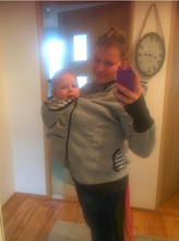 Lade das Bild in den Galerie-Viewer, Kangourou À Capuche Porte-Bébé Chandail d'hiver Chaud - 9mois et moi