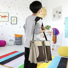 Lade das Bild in den Galerie-Viewer, SAC BÉBÉ 3 EN 1 : Lit De Voyage + Table À Langer - 9mois et moi