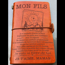 Lade das Bild in den Galerie-Viewer, Geschenk für meinen Sohn – Mama – Stolz auf dich – Personalisiertes Geschenk – Vintage Journal 
