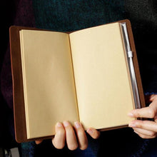Lade das Bild in den Galerie-Viewer, Geschenk für meine Tochter – Papa – Stolz auf dich – Personalisiertes Geschenk – Vintage Journal 
