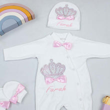 Charger l&#39;image dans la galerie, Ensemble Barboteuse personnalisé , Chapeau et Moufles, pour Bébé
