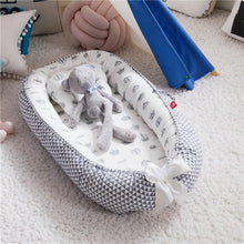Lade das Bild in den Galerie-Viewer, Babybett-Reduzierstück Cocoon
