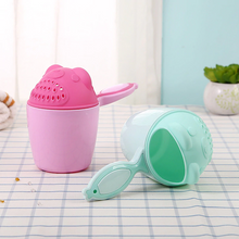 Charger l&#39;image dans la galerie, Tasse de Rinçage pour Bébé sans Larmes - 9mois et moi
