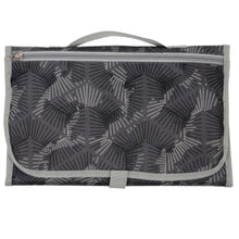 Lade das Bild in den Galerie-Viewer, 3-en-1 tapis bébé imperméable à l&#39;eau - 9mois et moi
