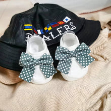 Charger l&#39;image dans la galerie, Chaussettes en coton pour nouveau-né
