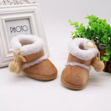 Lade das Bild in den Galerie-Viewer, Fellgefütterte Babystiefel 
