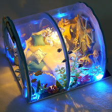 Lade das Bild in den Galerie-Viewer, Ozean Miniatur Puppenhaus 
