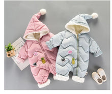 Charger l&#39;image dans la galerie, Combinaison Bébé A Capuche - 9mois et moi
