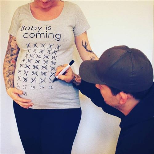 T-shirt Compte à Rebours De Naissance - 9mois et moi